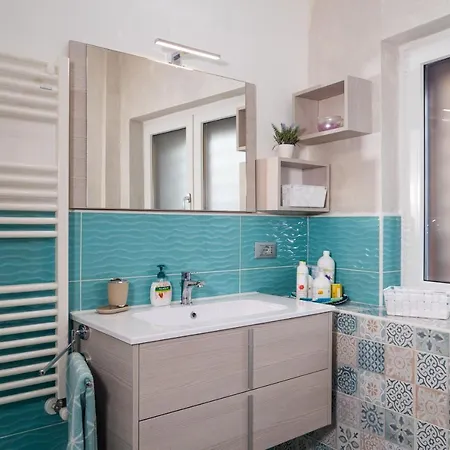 Lägenhet Minihouse Lisa Cir 0005 *