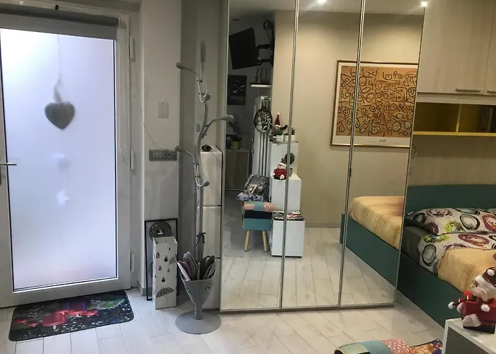 Minihouse Lisa * Hone